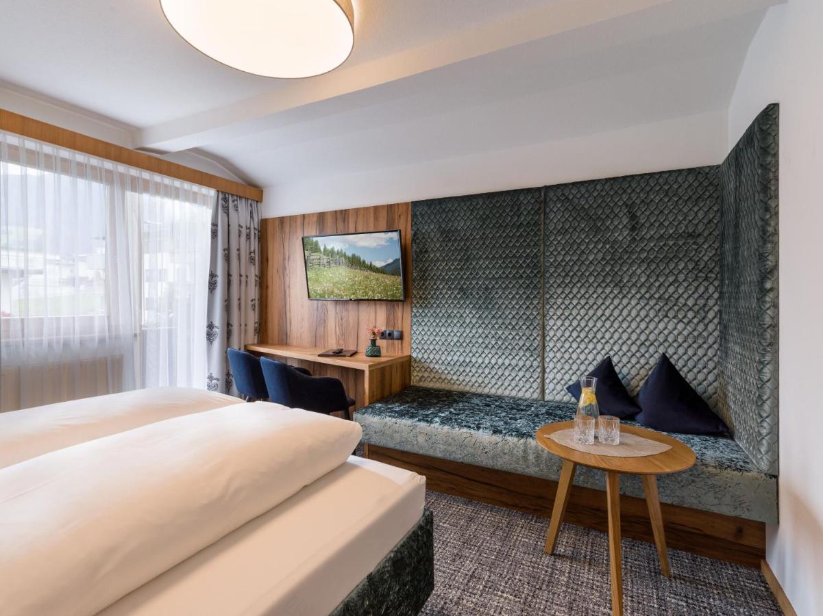 Hotel Landhaus Zillertal Фюген Екстер'єр фото