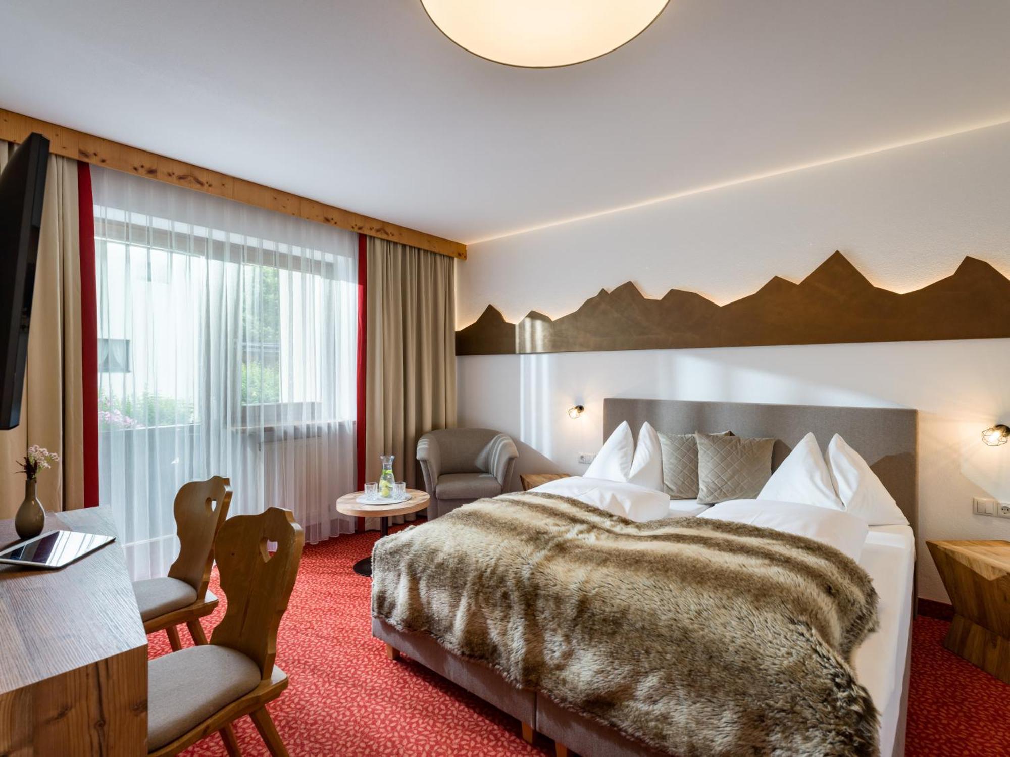 Hotel Landhaus Zillertal Фюген Екстер'єр фото