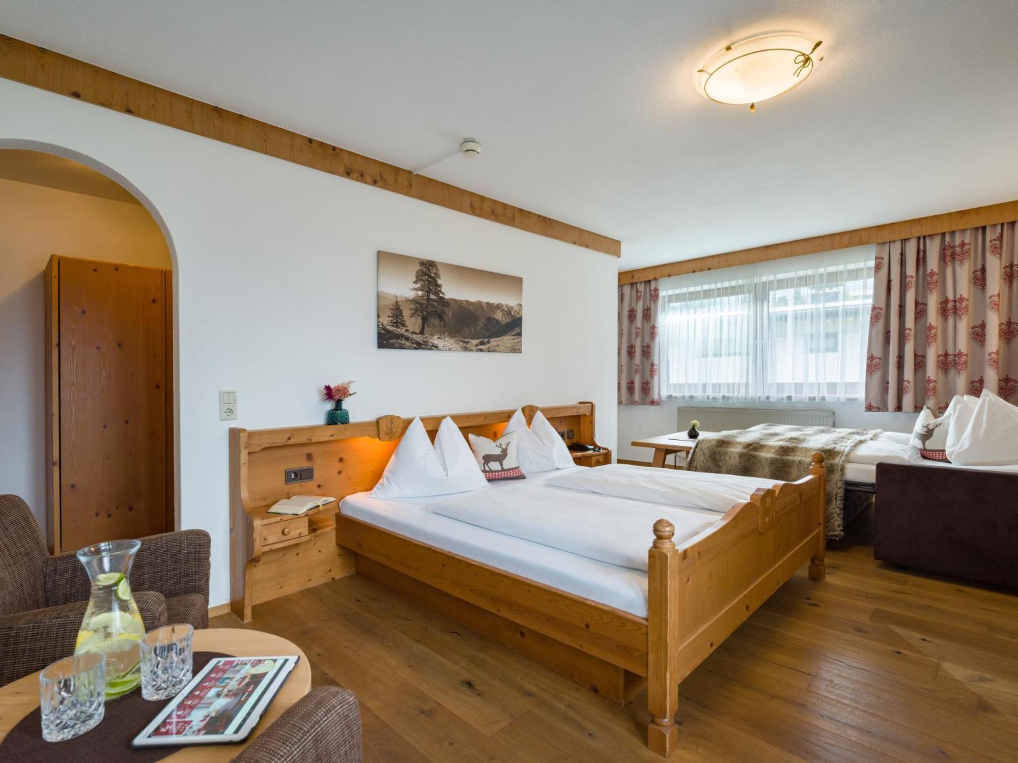 Hotel Landhaus Zillertal Фюген Екстер'єр фото