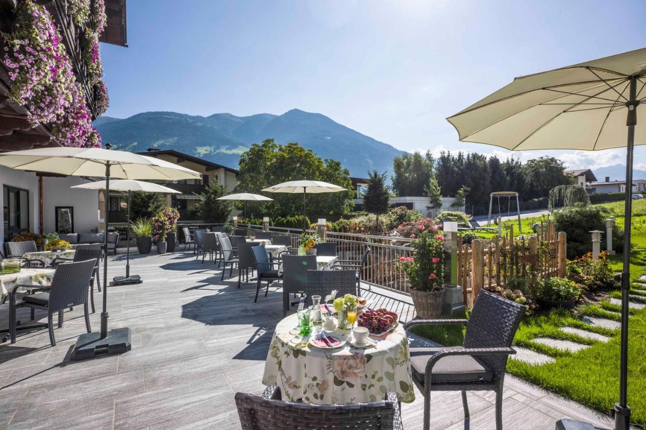 Hotel Landhaus Zillertal Фюген Екстер'єр фото