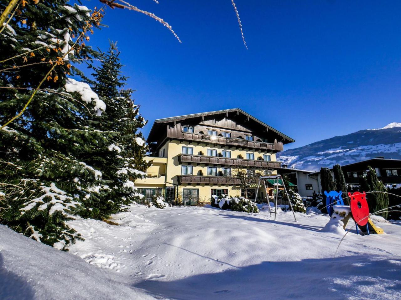 Hotel Landhaus Zillertal Фюген Екстер'єр фото