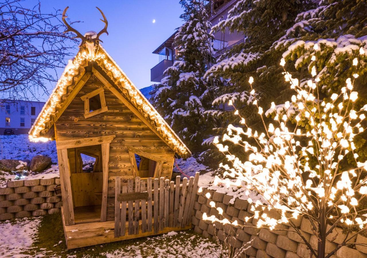 Hotel Landhaus Zillertal Фюген Екстер'єр фото